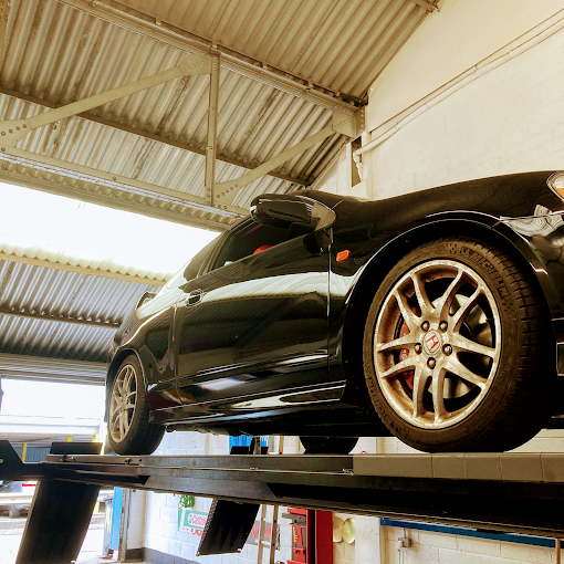 hastingwood-auto-services-photo-5