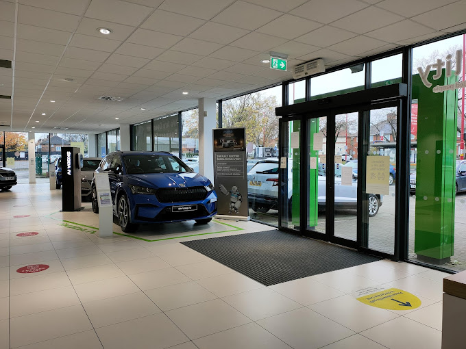 johnsons-skoda-birmingham-photo-6