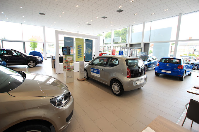 johnsons-volkswagen-sutton-coldfield-photo