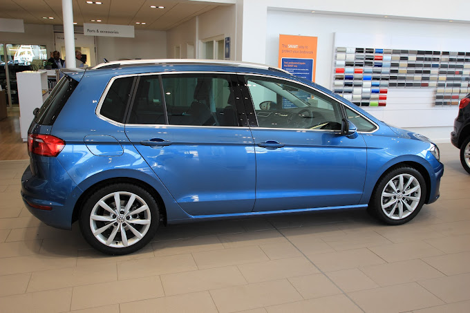 johnsons-volkswagen-sutton-coldfield-photo-4