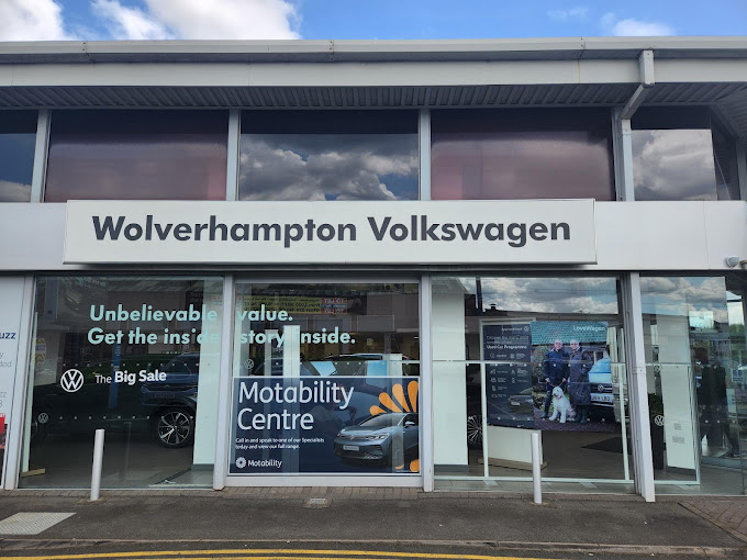 johnsons-vw-wolverhampton-photo-6