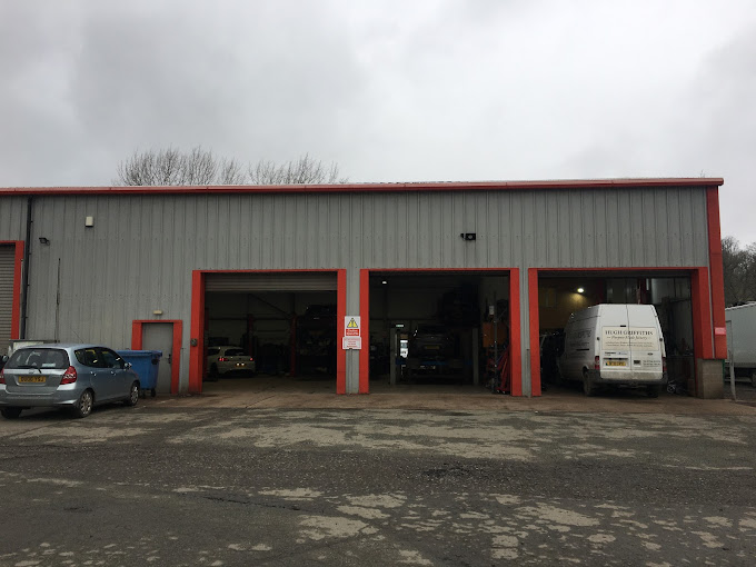 border-garage-welshpool--photo-1
