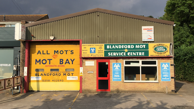 blandford-mot--service-centre-photo