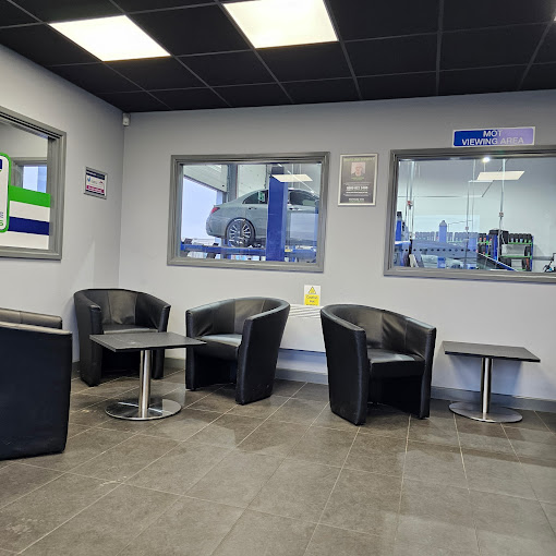 formula-one-autocentre---spalding-photo-3