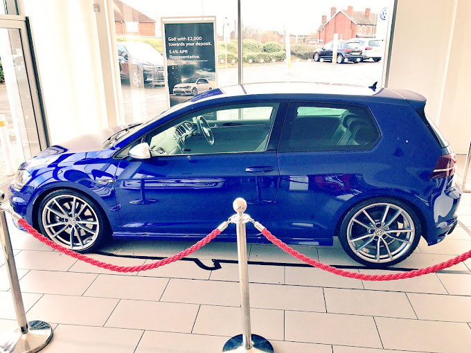 johnsons-volkswagen-stafford-photo-5