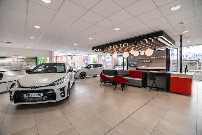 inchcape-toyota-nottingham-north-photo-4