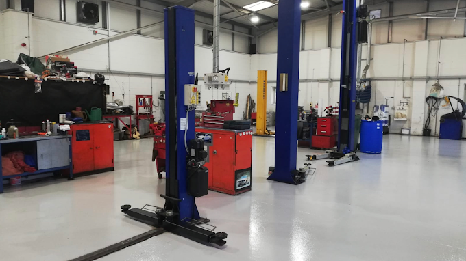 derbyshire-vehicle-repair-centre-photo