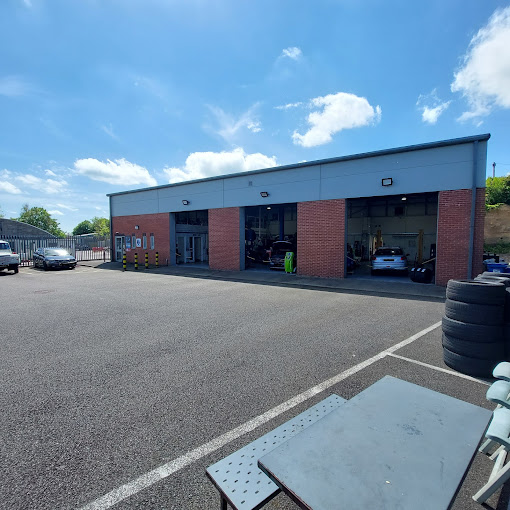 derbyshire-vehicle-repair-centre-photo-1