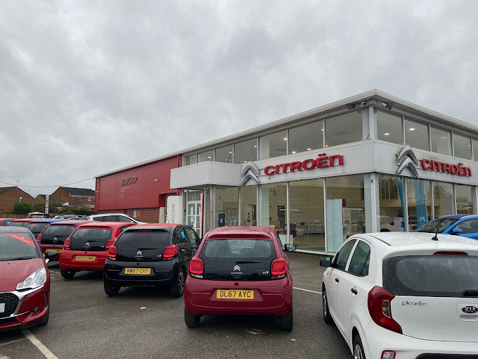 evans-halshaw-citroen---mansfield-photo-3