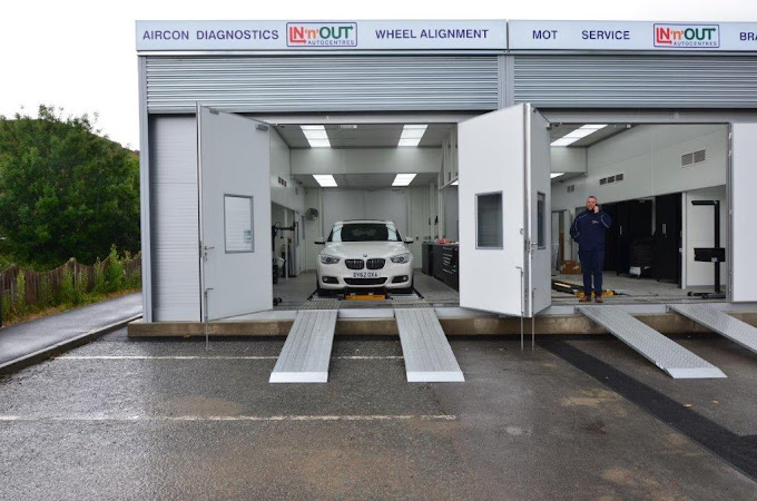 innout-autocentres-lincoln-photo-3