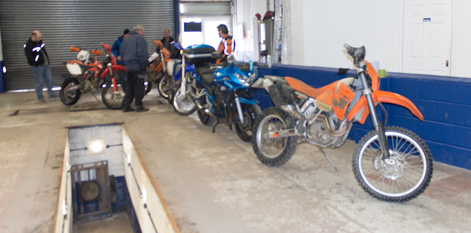 hillside-garage-of-shuttlewood-photo-3