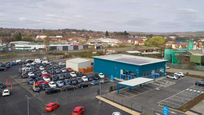 car-store-service-centre-chesterfield-photo-1