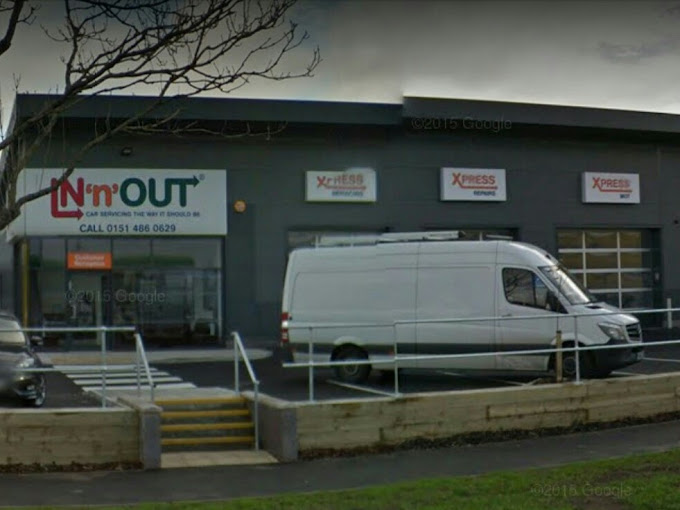 innout-autocentres-liverpool-photo