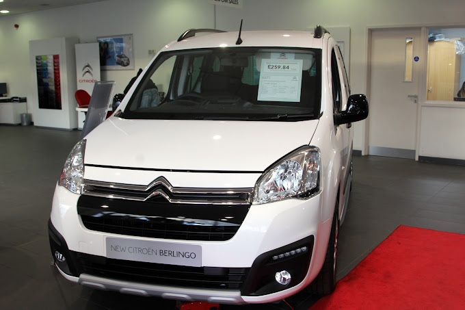 evans-halshaw-citroen---sheffield-photo-6