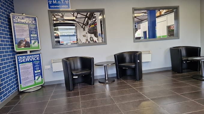 formula-one-autocentre---astley-photo