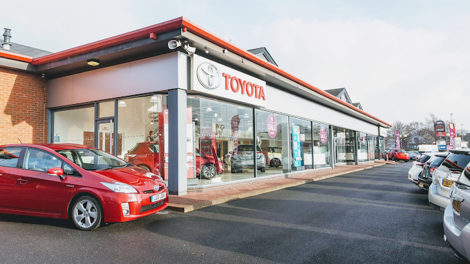 rrg-toyota-rochdale-photo-2