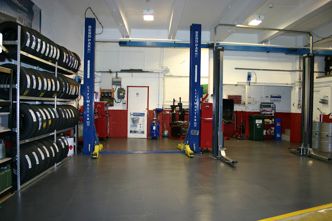 1-stop-autocentre-uk--photo-3