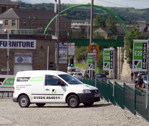 the-autocentre-dewsbury-photo-1