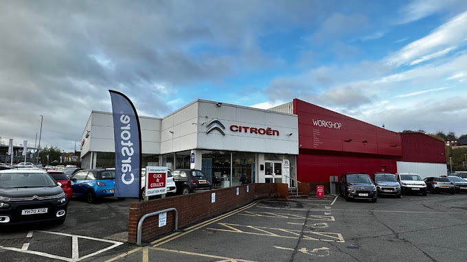 evans-halshaw-citroen---leeds-photo-1