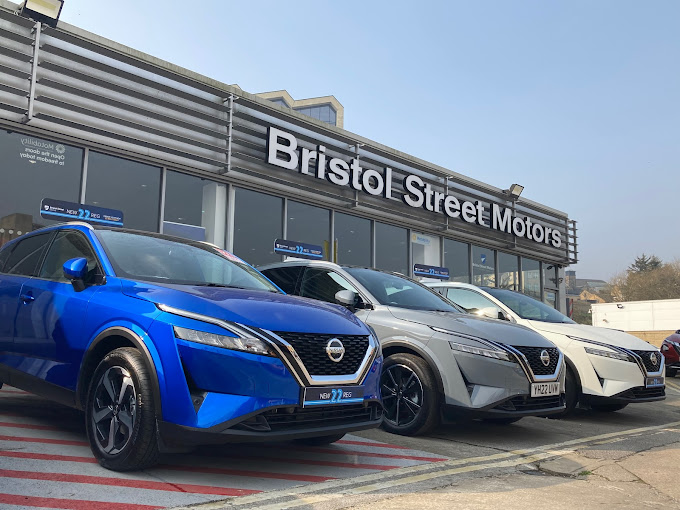 bristol-street-motors---nissan-bradford-photo