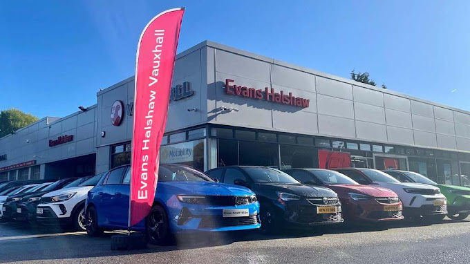 evans-halshaw-vauxhall---horsforth-photo-3
