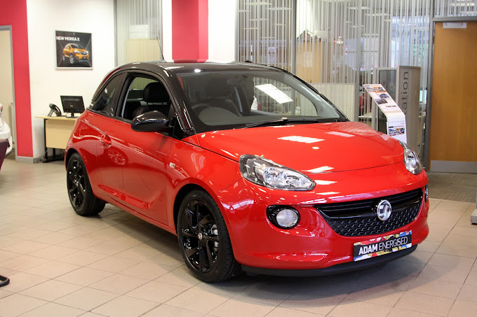 evans-halshaw-vauxhall---horsforth-photo-5