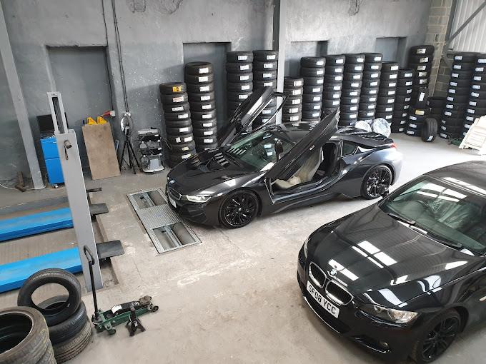 stockbridge-for-mot--servicing-photo