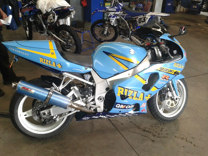 visar-garage-photo-1