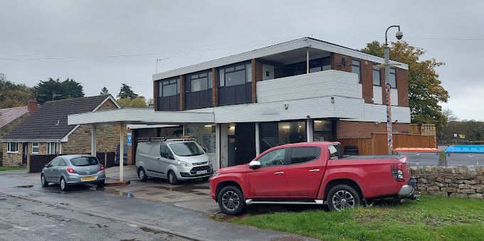 englands-garage-photo-1