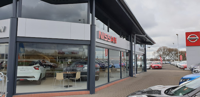 evans-halshaw-nissan---middlesbrough-photo-1